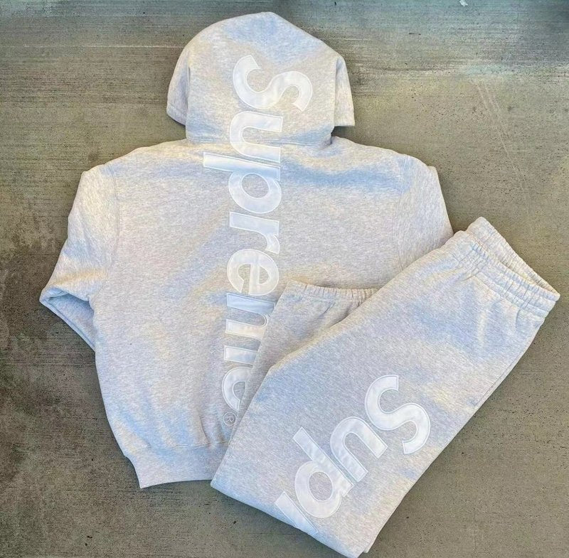 Supreme   シュプリーム   オーバーサイズのフード付きスウェットシャツ  2色兼用 男女兼用 レディース メンズ    E559