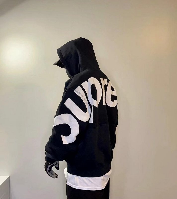 Supreme   シュプリーム   秋冬にぴったりのフード付きパーカー  2色兼用 男女兼用 レディース メンズ    E558
