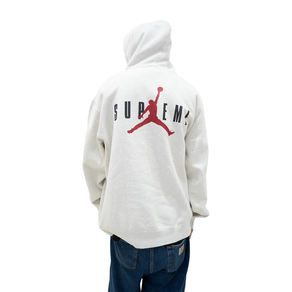 Supreme × Jordan ロゴ スウェットパーカー