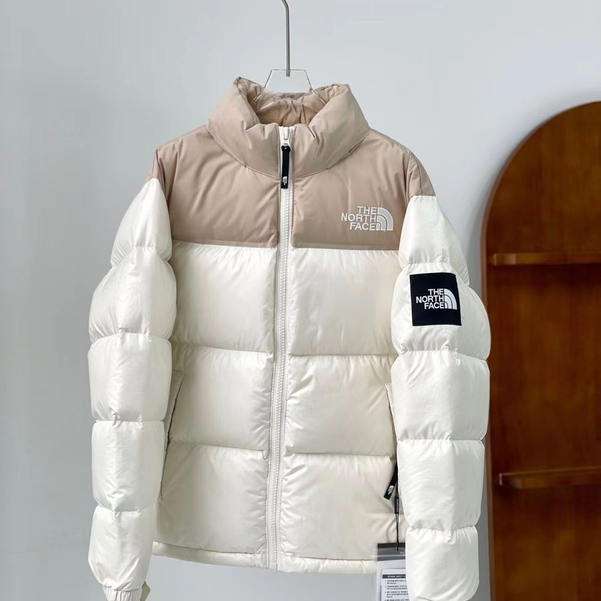 THE NORTH FACE[ザノースフェイス] 1996 ECO NUPTSE JACKET カップルダックダウンジャケット
