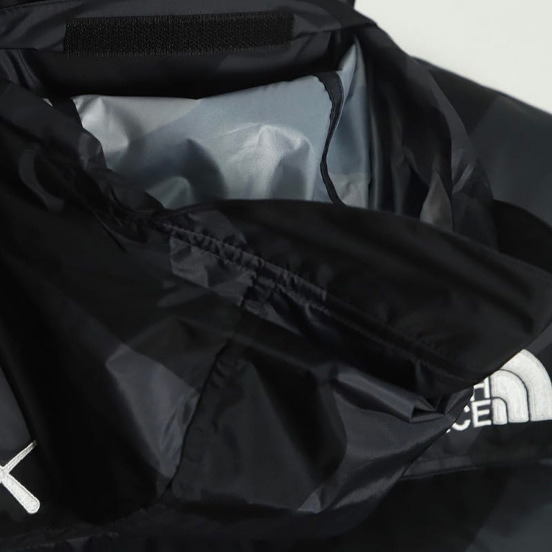 THE NORTH FACEザ・ノース・フェイス TNF X KAWS 'PROJECT X' レトロ 1996 ヌプシジャケット ブラック