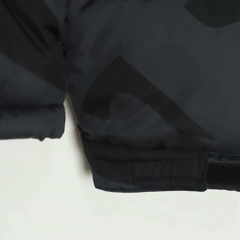 THE NORTH FACEザ・ノース・フェイス TNF X KAWS 'PROJECT X' レトロ 1996 ヌプシジャケット ブラック