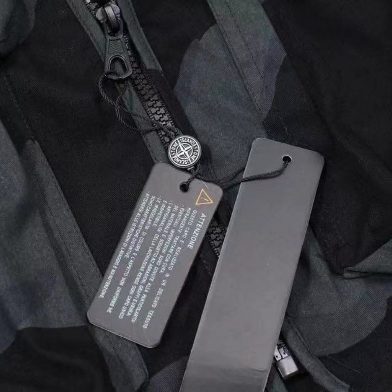 Supreme x Stone Island ジョイント マルチポケット ワークウェアスタイル タクティカルベスト ジッパー カモフラージュ アウトドア 機能性ベスト