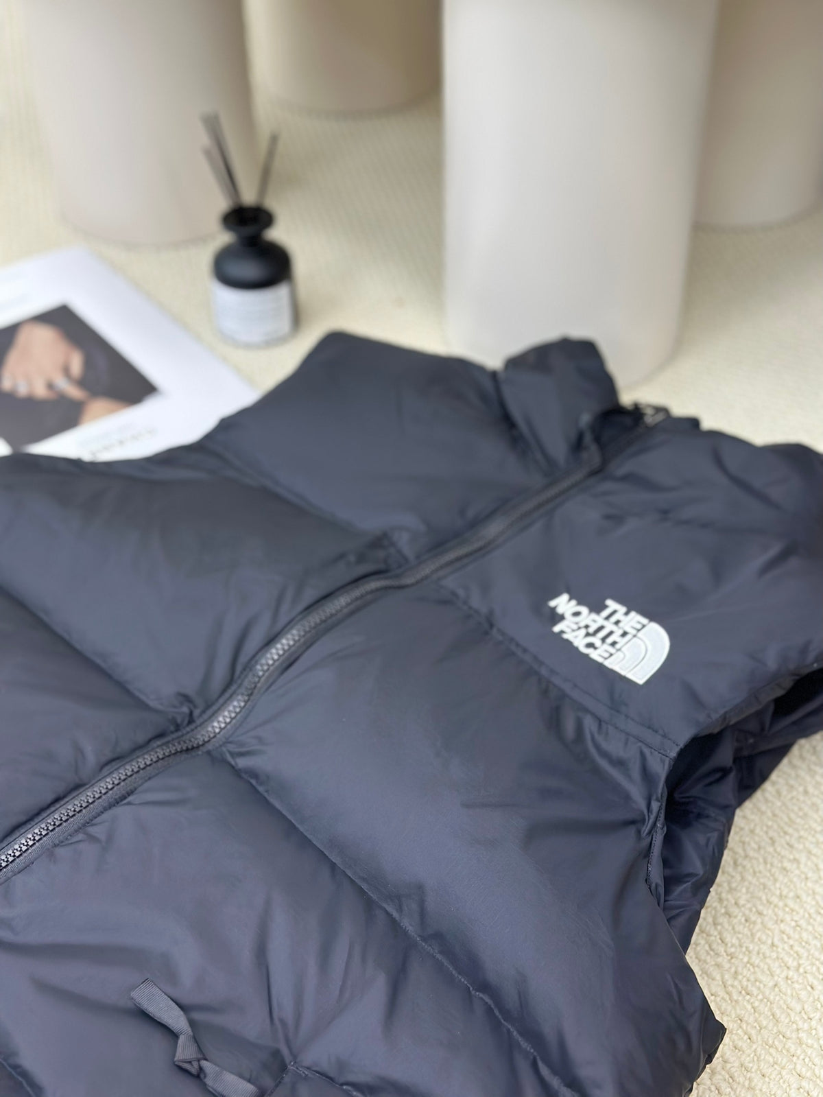 [ノースフェイス] M'S NUPTSE ON BALL ベスト★新作・24AW★人気