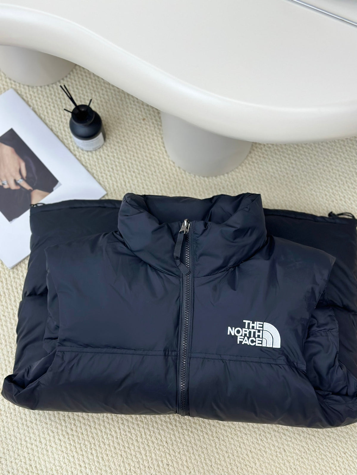 [ノースフェイス] M'S NUPTSE ON BALL ベスト★新作・24AW★人気