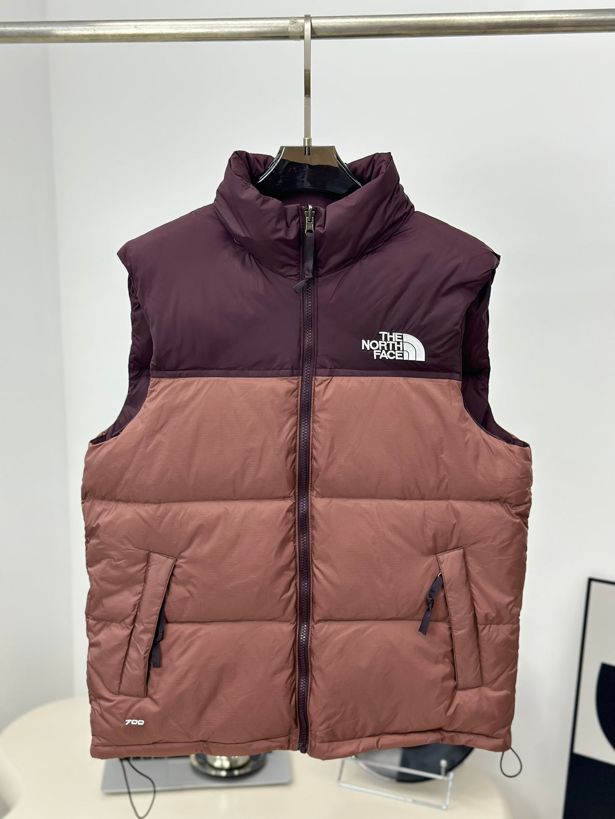 [ノースフェイス] M'S NUPTSE ON BALL ベスト★新作・24AW★人気