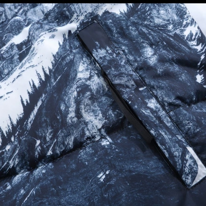 THE NORTH FACEメンズクラシックパーカー：冬の暖かさを追求したスタイリッシュなダウンジャケット